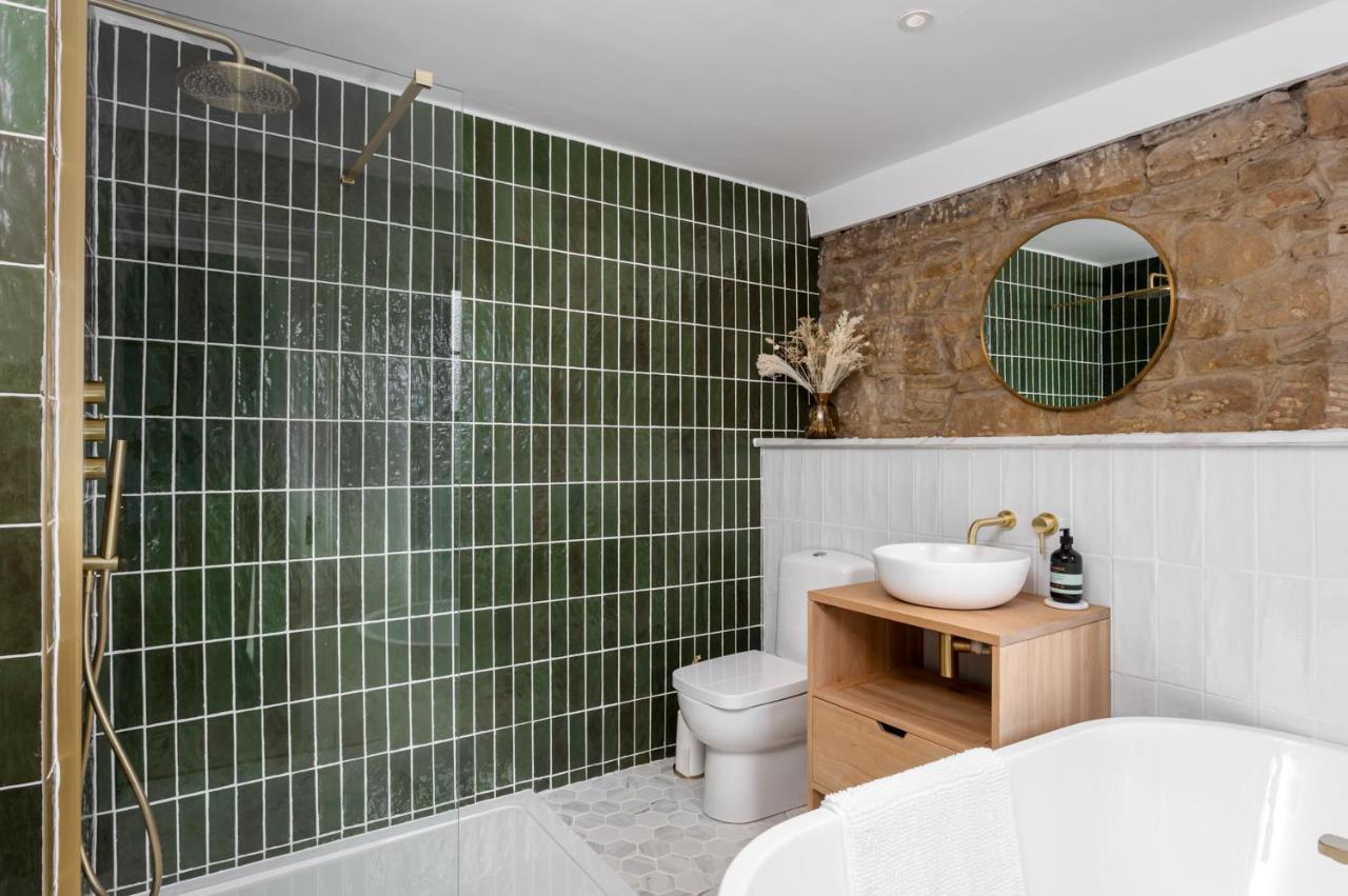 Luxe Design - Grade II Listed Cottage - Heart Of Alnwick Exteriör bild