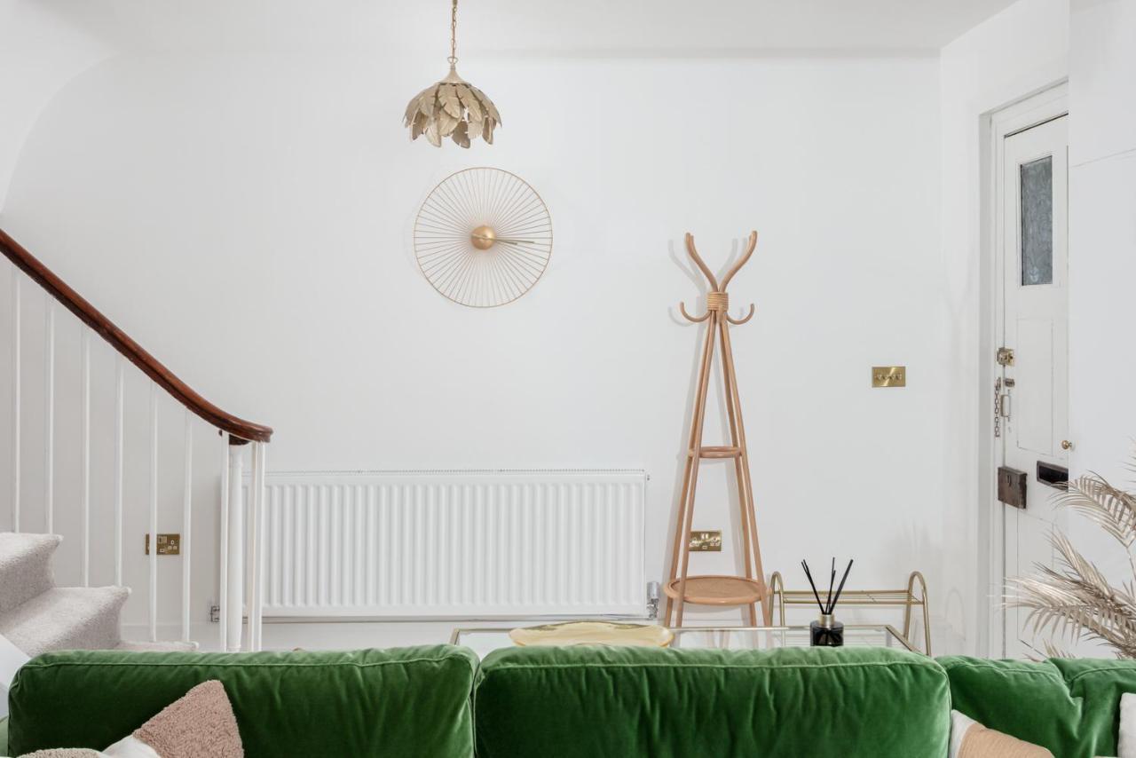 Luxe Design - Grade II Listed Cottage - Heart Of Alnwick Exteriör bild