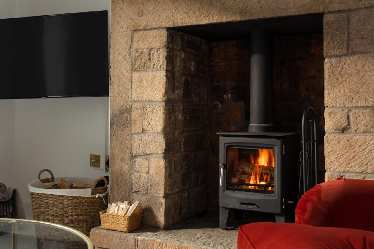 Luxe Design - Grade II Listed Cottage - Heart Of Alnwick Exteriör bild
